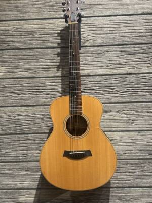 Taylor Guitars GS Mini Rosewood Acoustic Guitar With Gig Bag